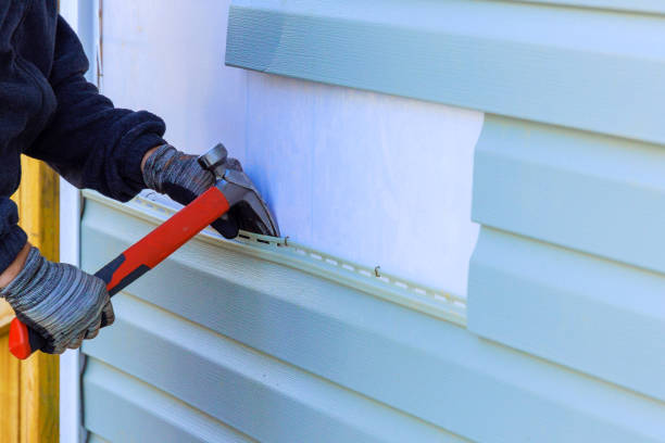 Reliable Emergency Siding Repair contractor in Freeport, FL by Creative Siding